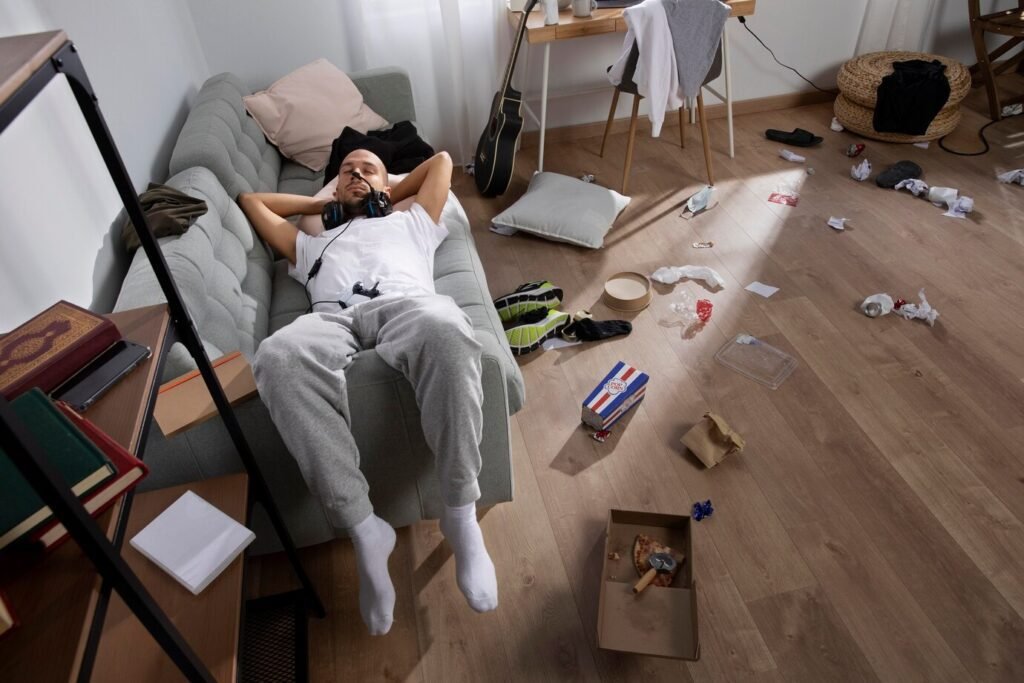 Examine how hoarding disorder is complicated. Recognize the difficulties it poses and learn healthy coping mechanisms for people and their loved ones.