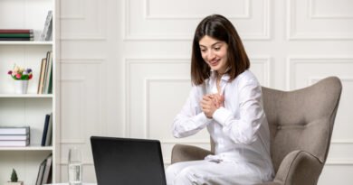 Find trusted & certified online counsellors in India