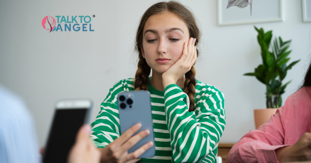 Overcome FOMO anxiety with online counselling