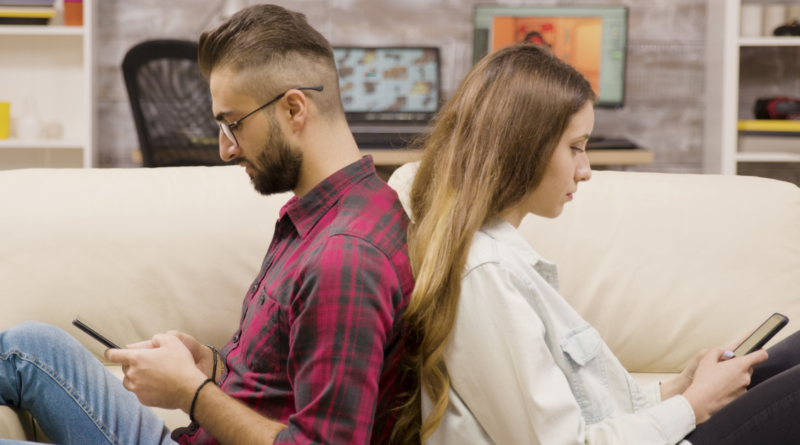 Online couples counselling for Communication Gaps