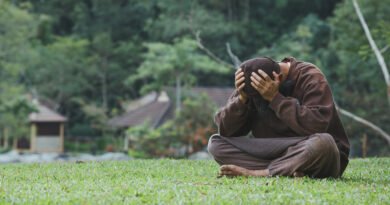 Digital grief therapy session for emotional healing